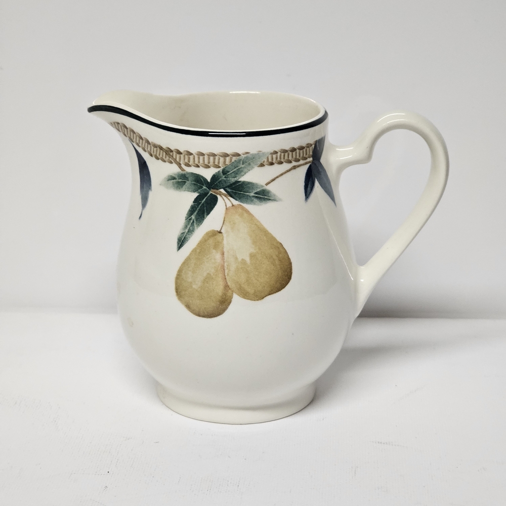Keltcraft by Noritake Nature’s Bounty Creamer – Pear & Grape Design, Ireland